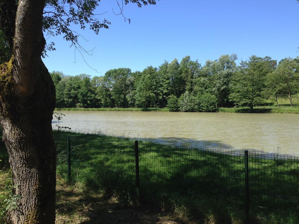 Camping Domaine De Mepillat Saint-Nizier-le-Bouchoux Zewnętrze zdjęcie